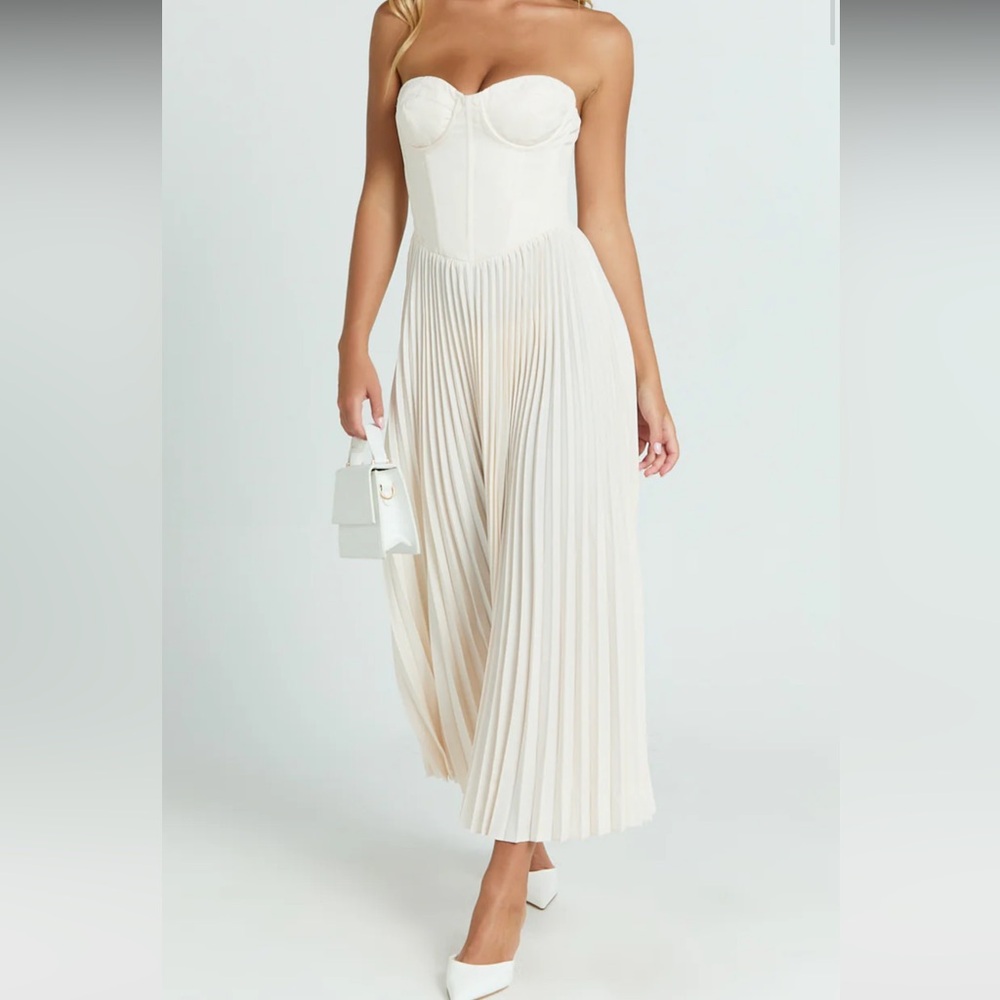 Strapless Pleated Midi Dress in Cream
